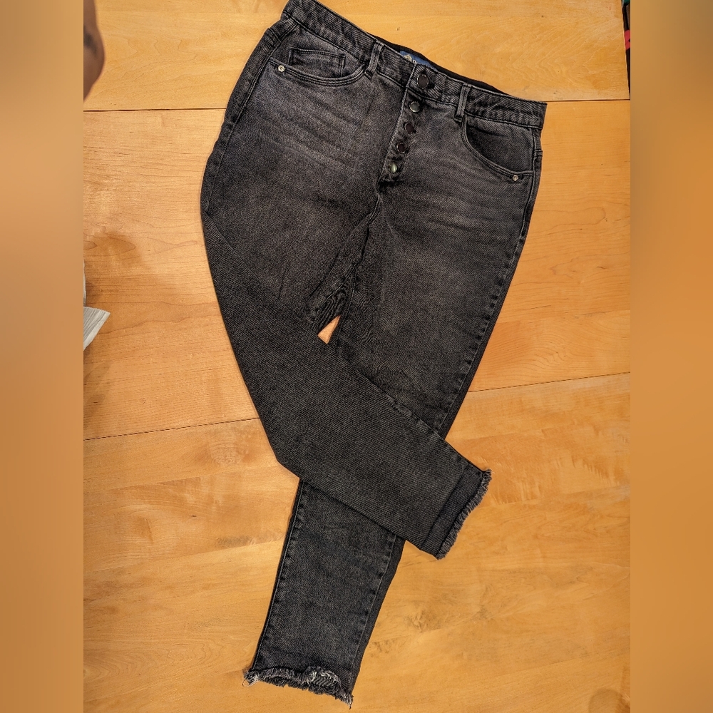 Democracy "Ab"Solution Black Wash Distressed Denim Button Fly, Raw Edge Hem 12